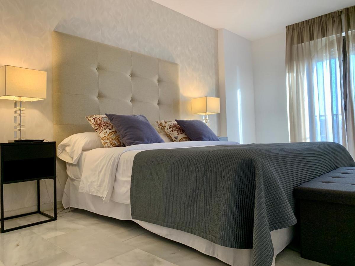 Benabola Hotel & Suites Marbellac Extérieur photo